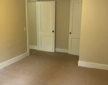 1615-1625 East Ave - Photo Thumbnail 14
