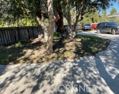 10444 Andora Avenue - Photo Thumbnail 1