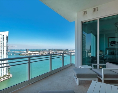 900 Brickell Key Blvd - Photo Thumbnail 41