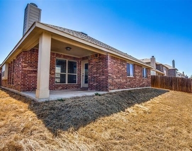 608 Tierra Vista Way - Photo Thumbnail 12