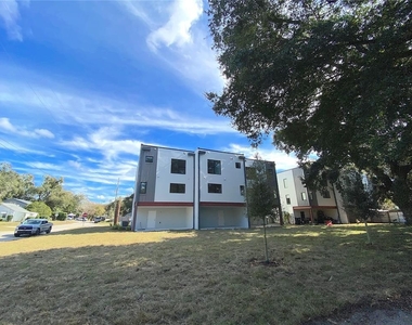 1292 Francis Avenue - Photo Thumbnail 25