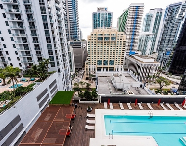 1080 Brickell Ave Unit 1808 - Photo Thumbnail 16