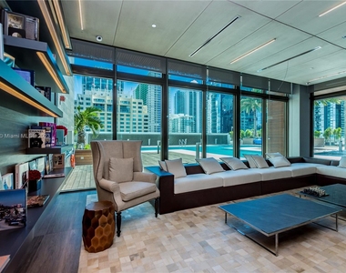 1080 Brickell Ave Unit 1808 - Photo Thumbnail 27