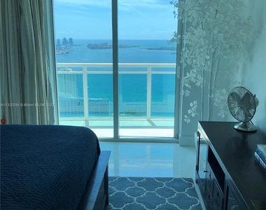 950 Brickell Bay Dr Apt 5110 - Photo Thumbnail 14