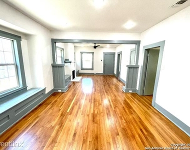 414 R Cincinnati Ave - Photo Thumbnail 3