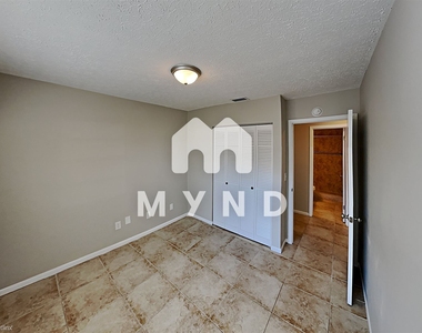 7707 Jodi Lynn Dr - Photo Thumbnail 12