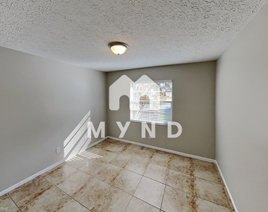 7707 Jodi Lynn Dr - Photo Thumbnail 9