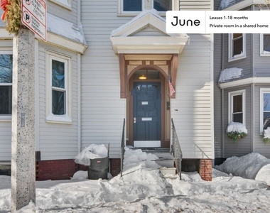 823 Dorchester Avenue - Photo Thumbnail 14