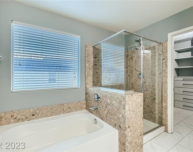 10718 Mason Hill Avenue - Photo Thumbnail 14