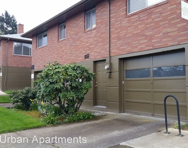 6206 E. Burnside Street - Photo Thumbnail 2