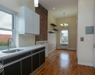 636 St Marks Ave  - Photo Thumbnail 2