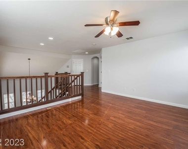 10232 Springside Street - Photo Thumbnail 12