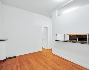 121 Madison Street # 5C - Photo Thumbnail 1