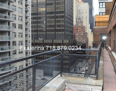 405 East 56th Street - Photo Thumbnail 0