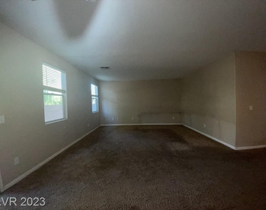 2220 Scissortail Court - Photo Thumbnail 29