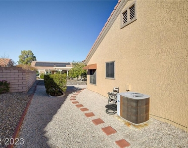 8720 Pennystone Avenue - Photo Thumbnail 41