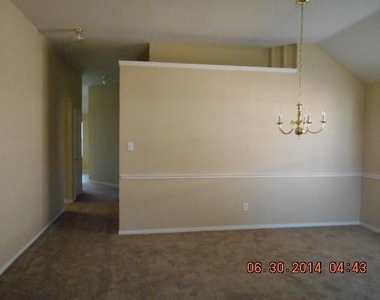 5101 Postwood Drive - Photo Thumbnail 13