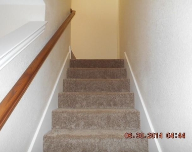 5101 Postwood Drive - Photo Thumbnail 17