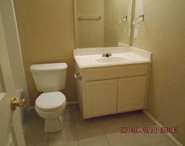 5101 Postwood Drive - Photo Thumbnail 14