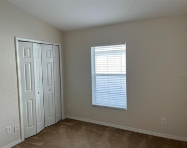 11555 Bay Gardens Loop - Photo Thumbnail 22