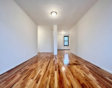 148 Parkside Avenue - Photo Thumbnail 1