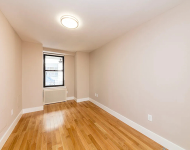 784 Columbus Avenue - Photo Thumbnail 1