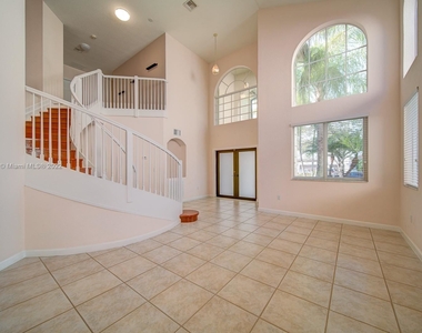 14335 Sw 158th Pl - Photo Thumbnail 4