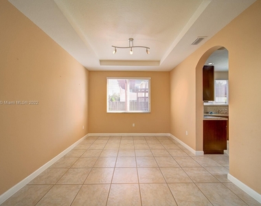 14335 Sw 158th Pl - Photo Thumbnail 7