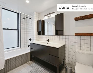 151 Tompkins Avenue - Photo Thumbnail 7