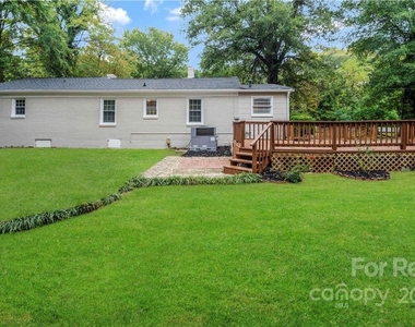 7839 Chapman Street - Photo Thumbnail 21