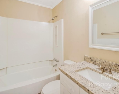 7839 Chapman Street - Photo Thumbnail 9