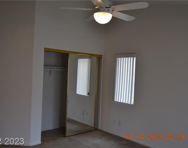 5453 Desert Valley Drive - Photo Thumbnail 24