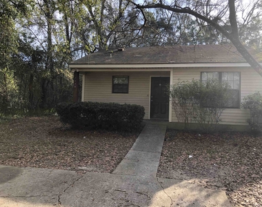 2129 Pecan - Photo Thumbnail 1