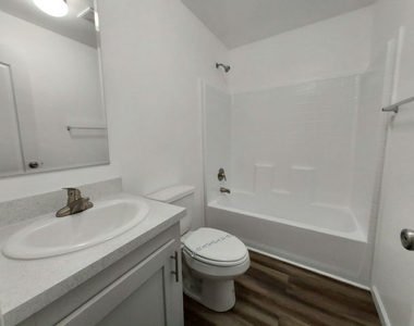 1624 Palm Street - Photo Thumbnail 7