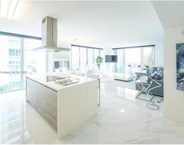 300 Sunny Isles Blvd - Photo Thumbnail 4