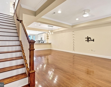 1505 Spring Place Nw - Photo Thumbnail 4