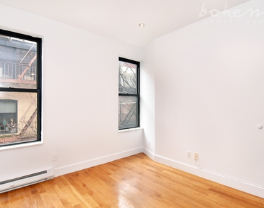 8 West 108th Street - Photo Thumbnail 1