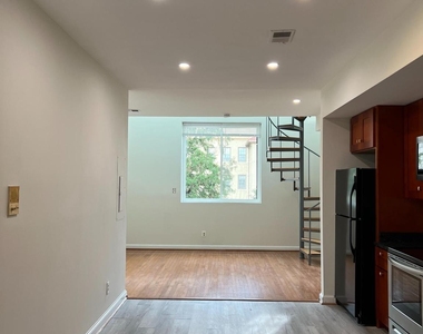 1362 Kenyon Street Nw - Photo Thumbnail 2