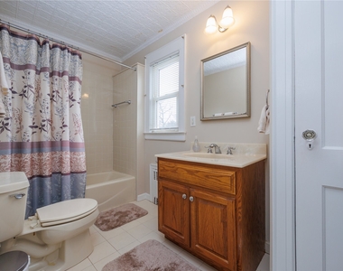 277 Hempstead Avenue - Photo Thumbnail 9