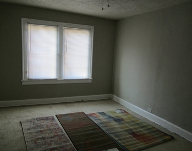 4226 Winthrop Avenue - Photo Thumbnail 22