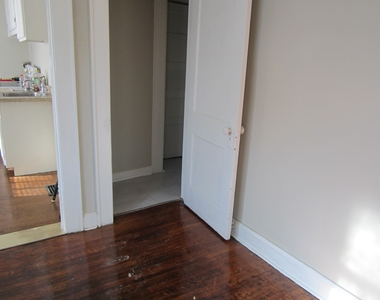 4226 Winthrop Avenue - Photo Thumbnail 12