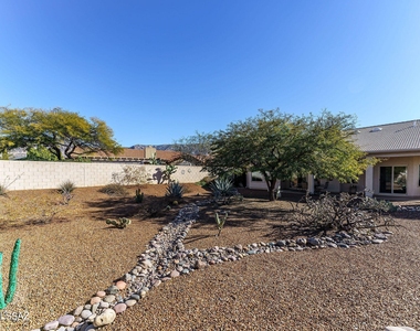 65060 E Canyon Drive - Photo Thumbnail 34