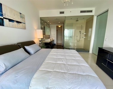 1100 Biscayne Blvd - Photo Thumbnail 28