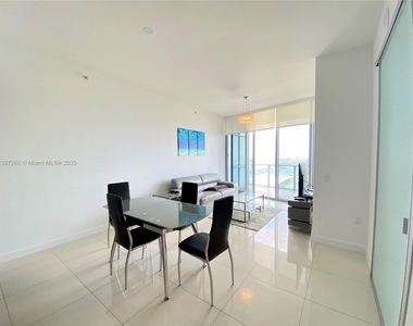 1100 Biscayne Blvd - Photo Thumbnail 9