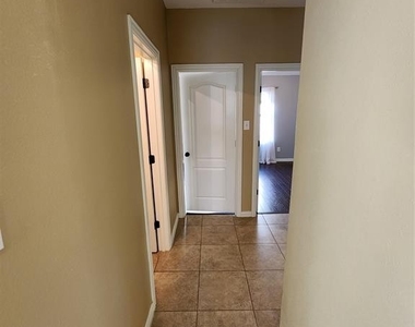 9045 Heartwood Drive - Photo Thumbnail 16