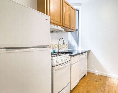 324 East 13th Street - Photo Thumbnail 4