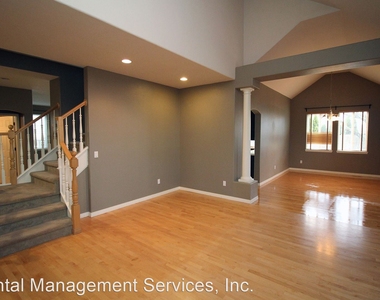 5187 Nw Skycrest Pkwy - Photo Thumbnail 4