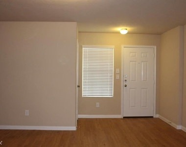 21647 S Werrington Way - Photo Thumbnail 3