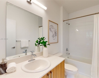 24705 Sw 129th Ave Apt 110 - Photo Thumbnail 9