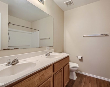 228 Jordan Pl Unit - Photo Thumbnail 20